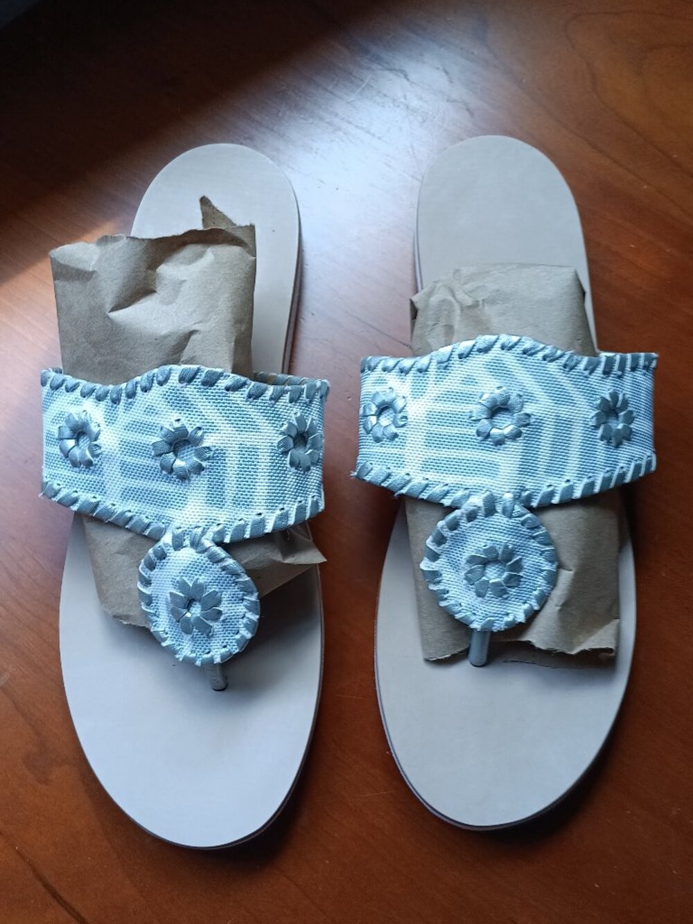 NWT Jack Roger Silver & White Boating Jacks Sandal Size 8 M